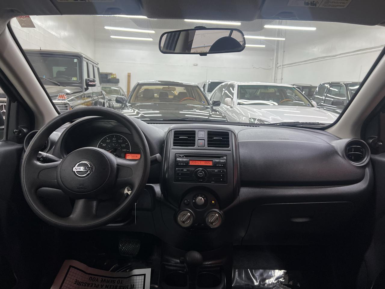 Nissan Versa 1.6 S Sedan 2012
