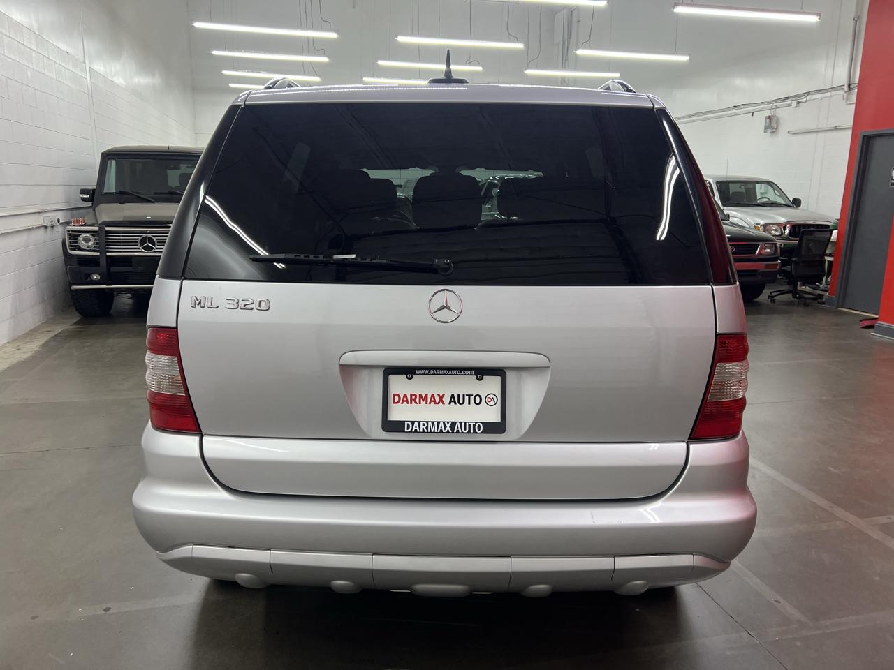 Mercedes-Benz M-Class ML320 2003