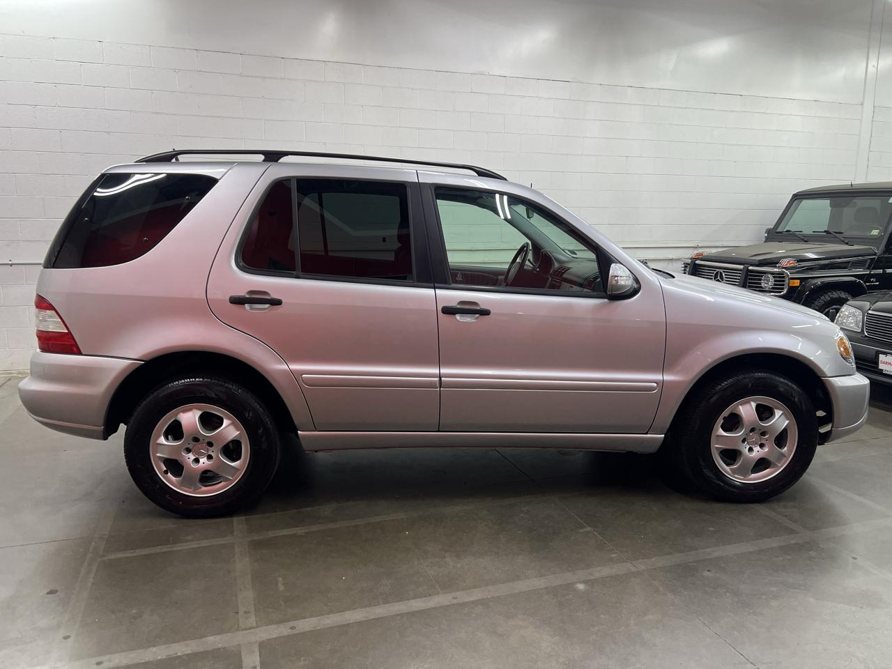 Mercedes-Benz M-Class ML320 2003