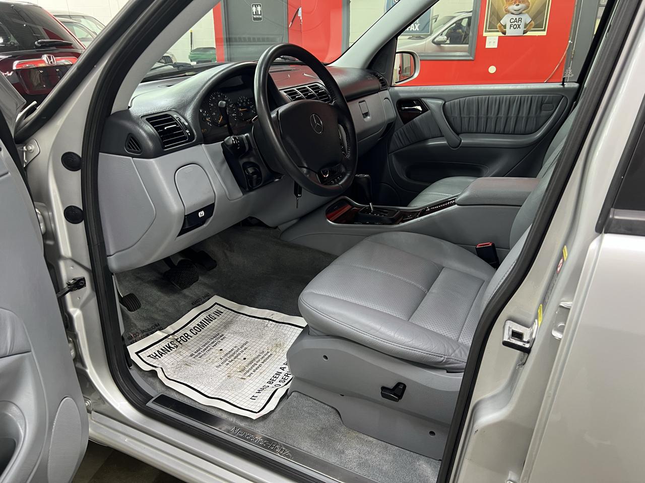 Mercedes-Benz M-Class ML320 2003