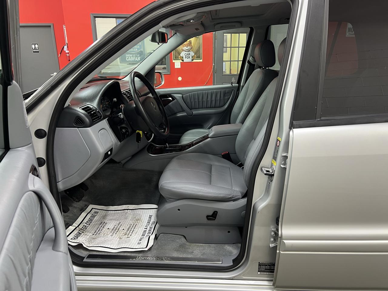 Mercedes-Benz M-Class ML320 2003