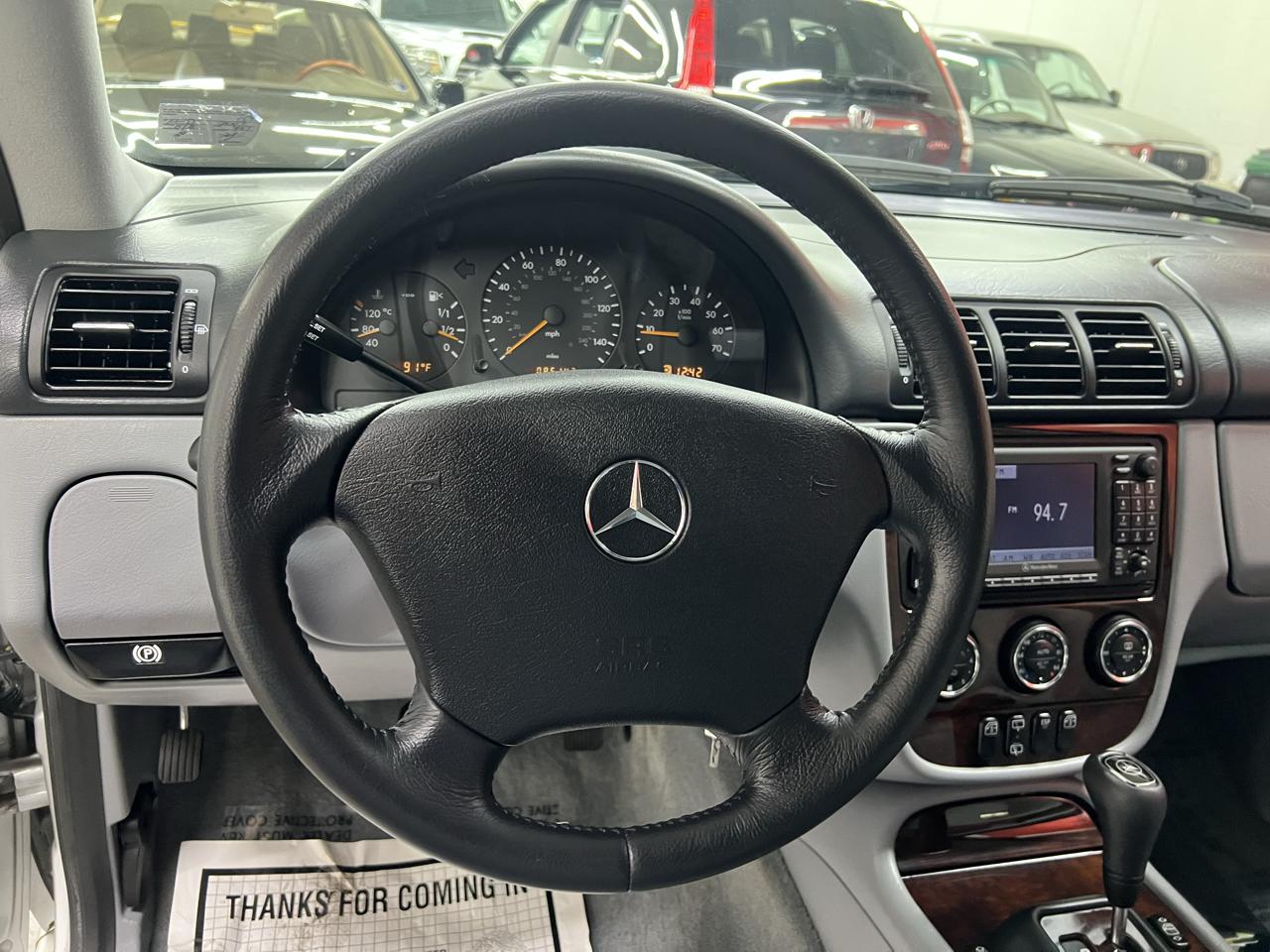 Mercedes-Benz M-Class ML320 2003