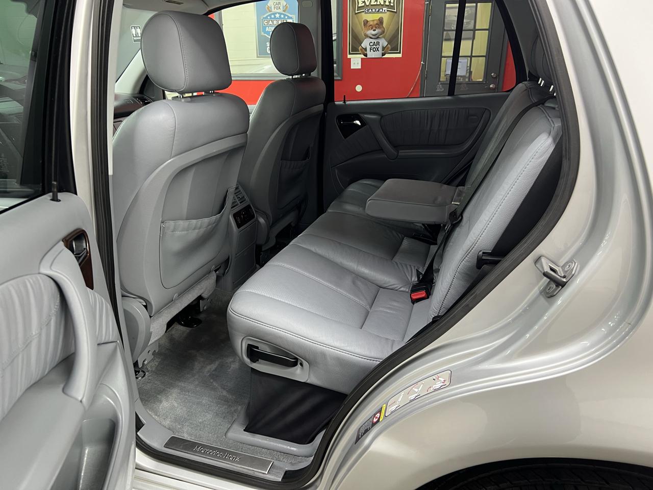 Mercedes-Benz M-Class ML320 2003