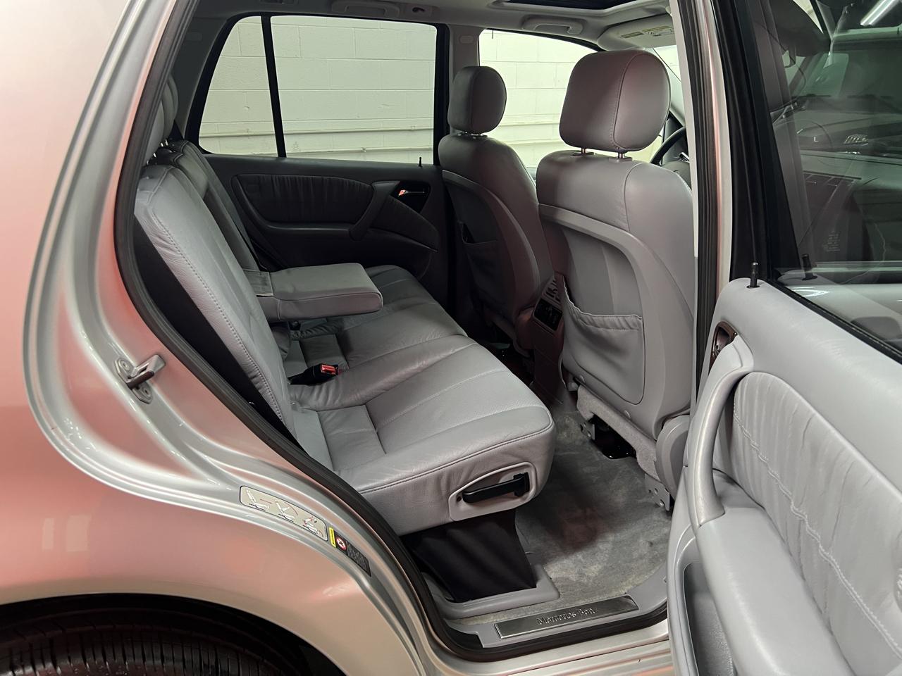 Mercedes-Benz M-Class ML320 2003