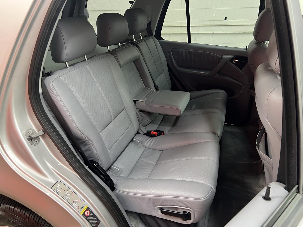Mercedes-Benz M-Class ML320 2003