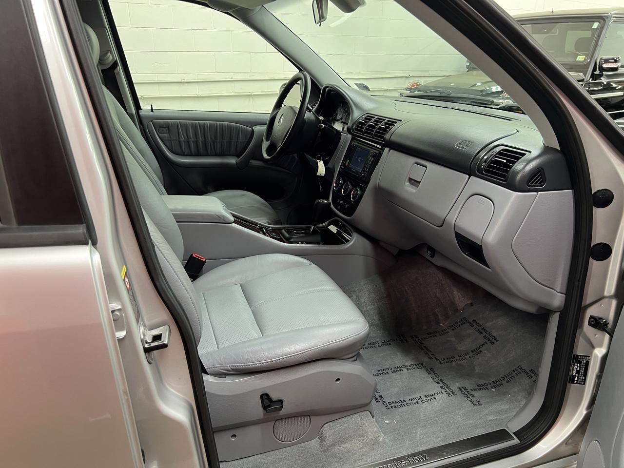 Mercedes-Benz M-Class ML320 2003