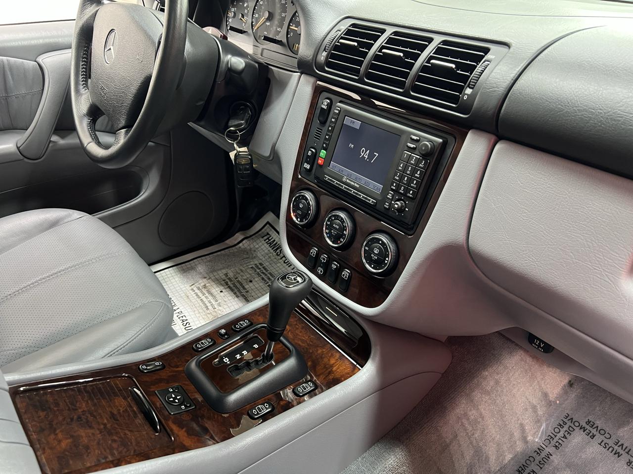Mercedes-Benz M-Class ML320 2003