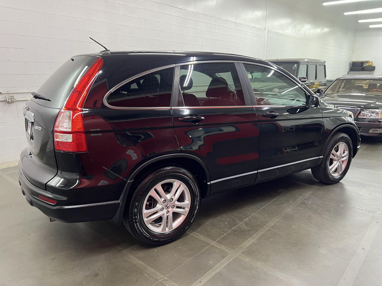 Honda CR-V EX-L 4WD AT with Navigation 2011