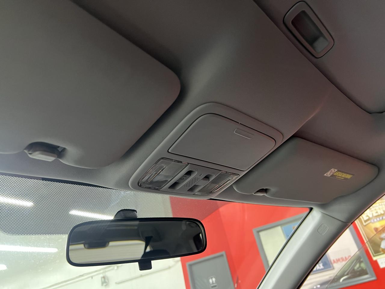 Honda CR-V EX-L 4WD AT with Navigation 2011