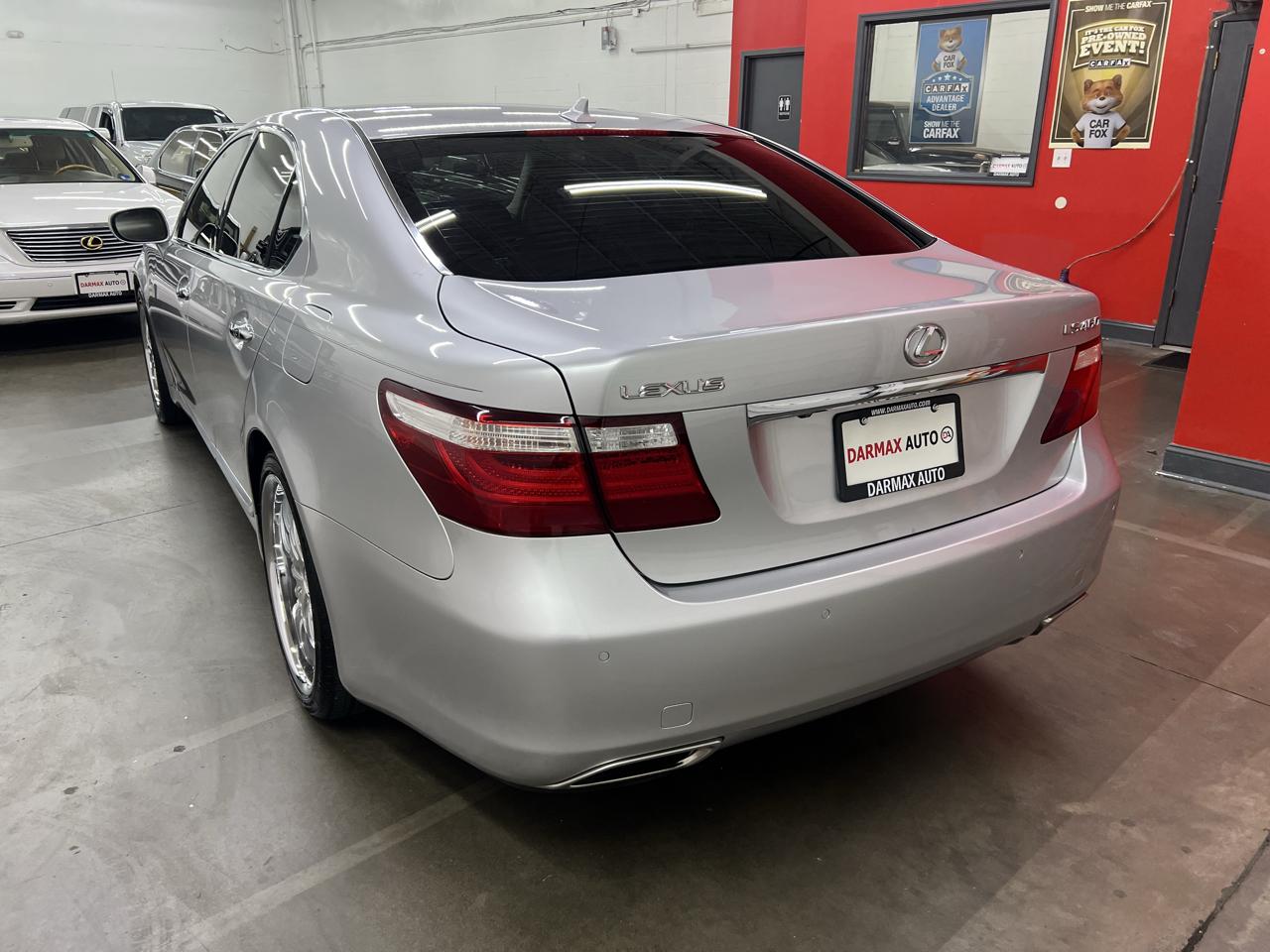 Lexus LS 460 Luxury Sedan 2007
