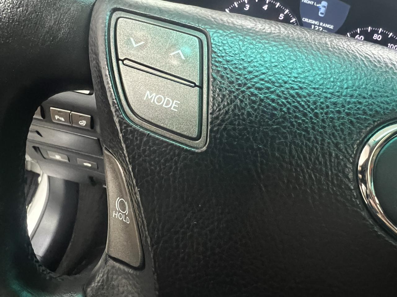 Lexus LS 460 Luxury Sedan 2007