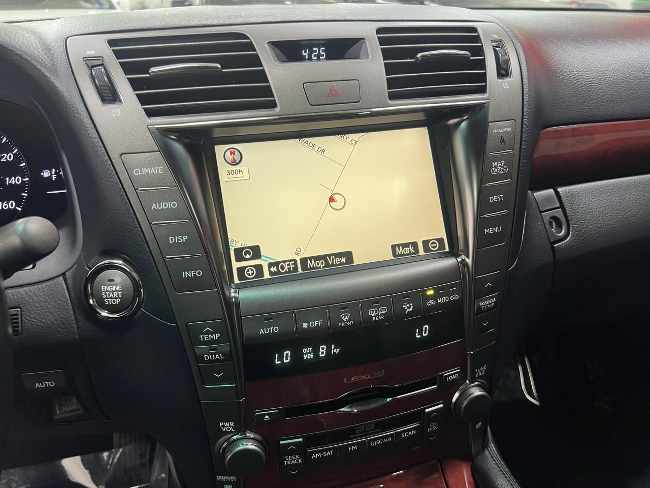 Lexus LS 460 Luxury Sedan 2007