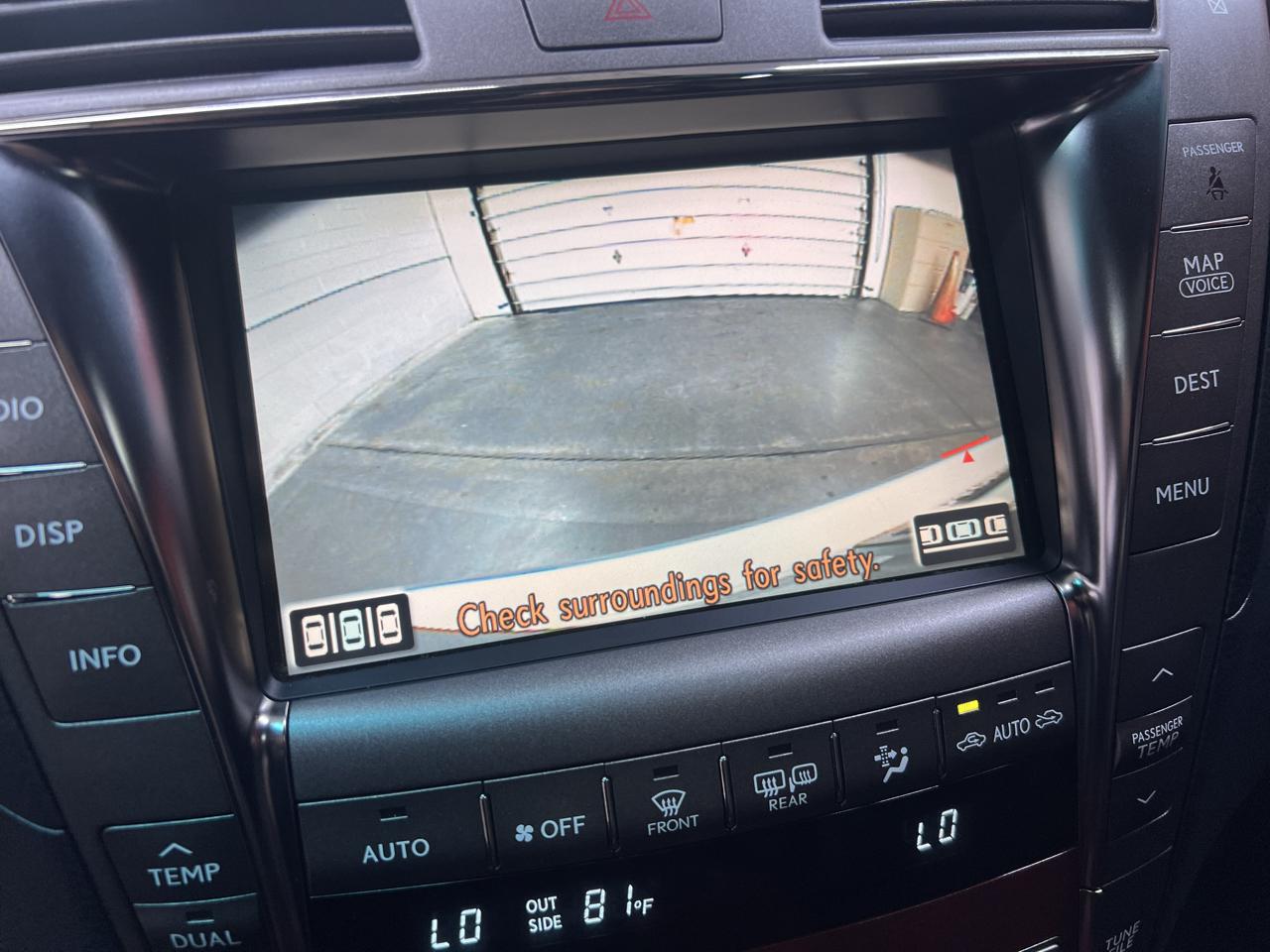 Lexus LS 460 Luxury Sedan 2007