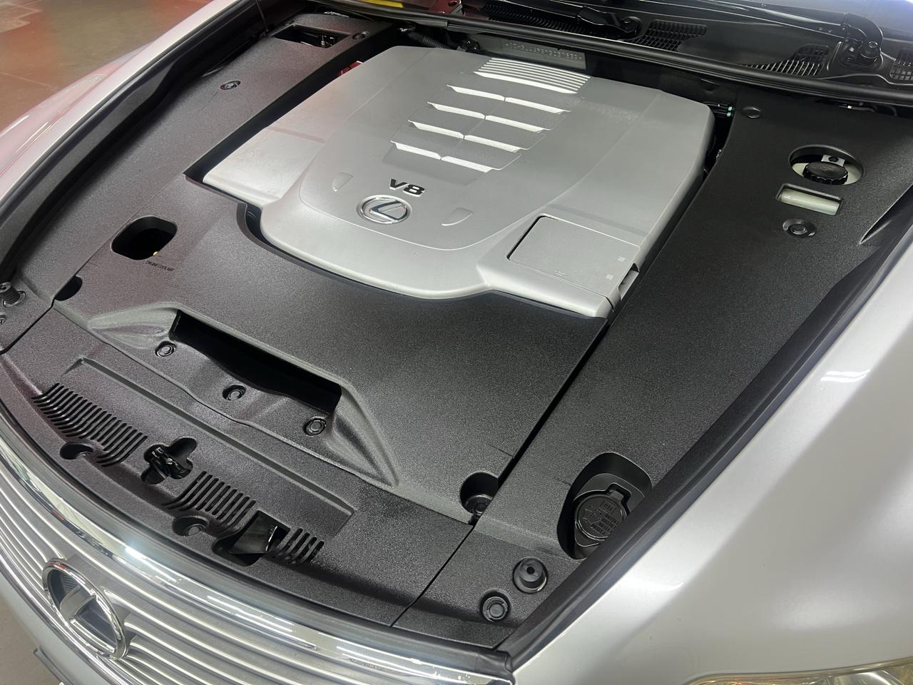Lexus LS 460 Luxury Sedan 2007