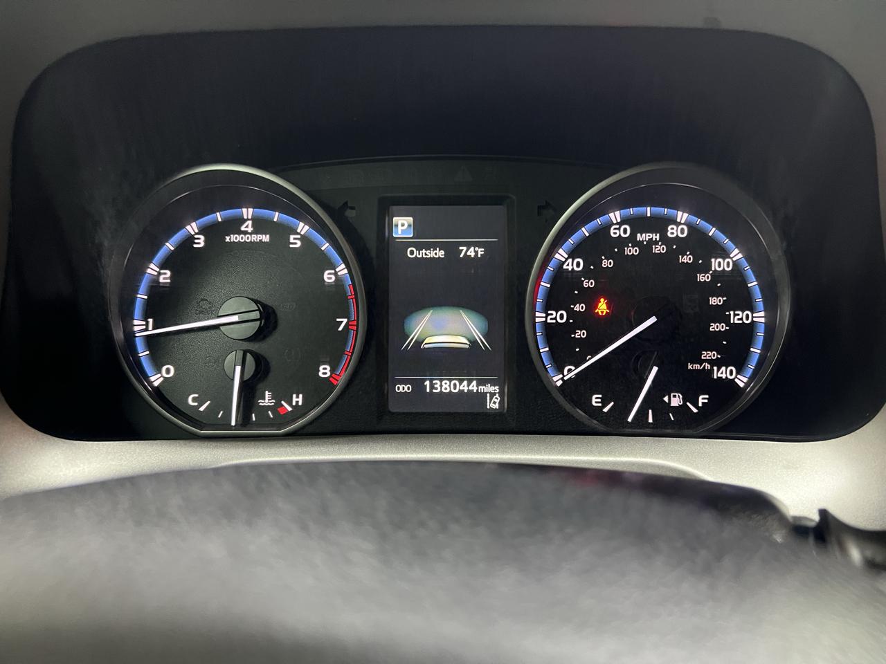 Toyota RAV4 LE AWD 2017