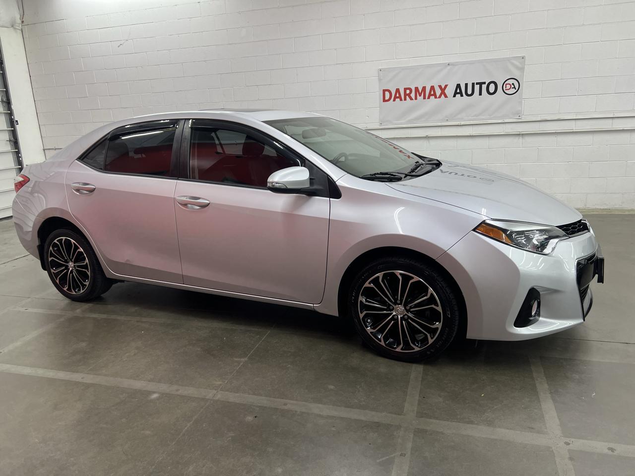 Toyota Corolla  2015