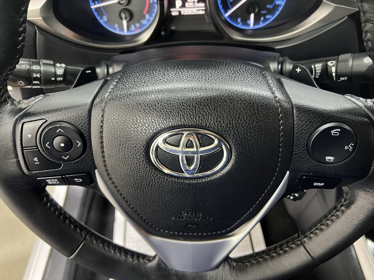 Toyota Corolla  2015