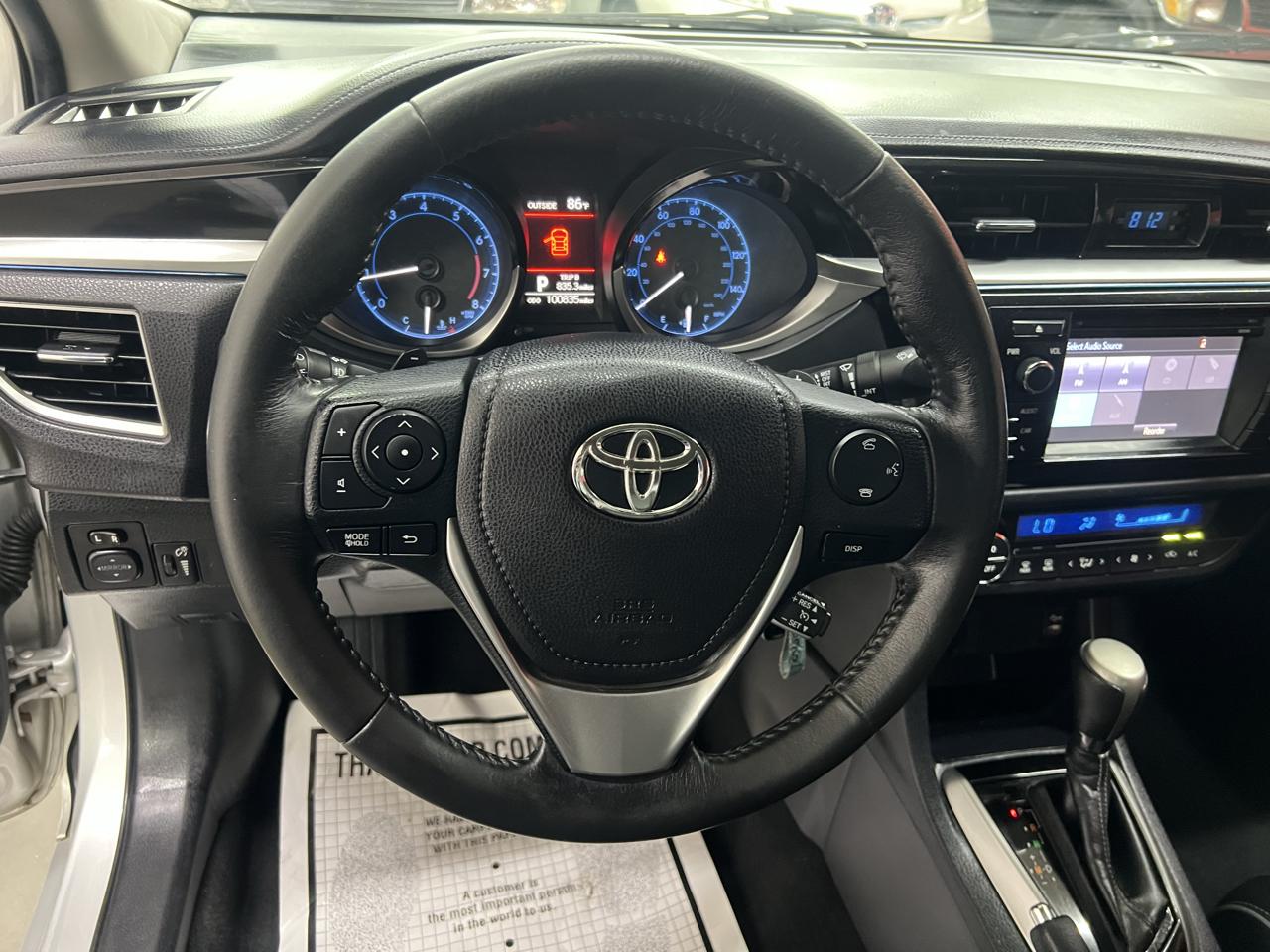 Toyota Corolla  2015