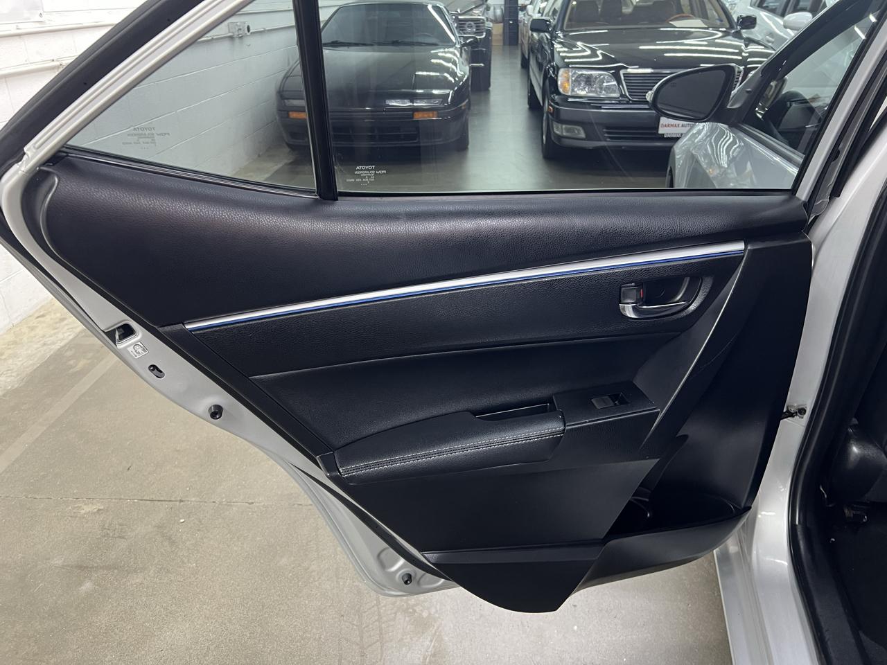 Toyota Corolla  2015