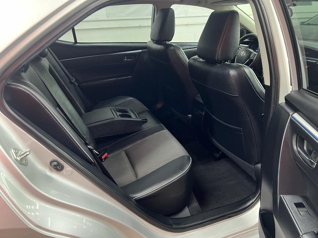Toyota Corolla  2015