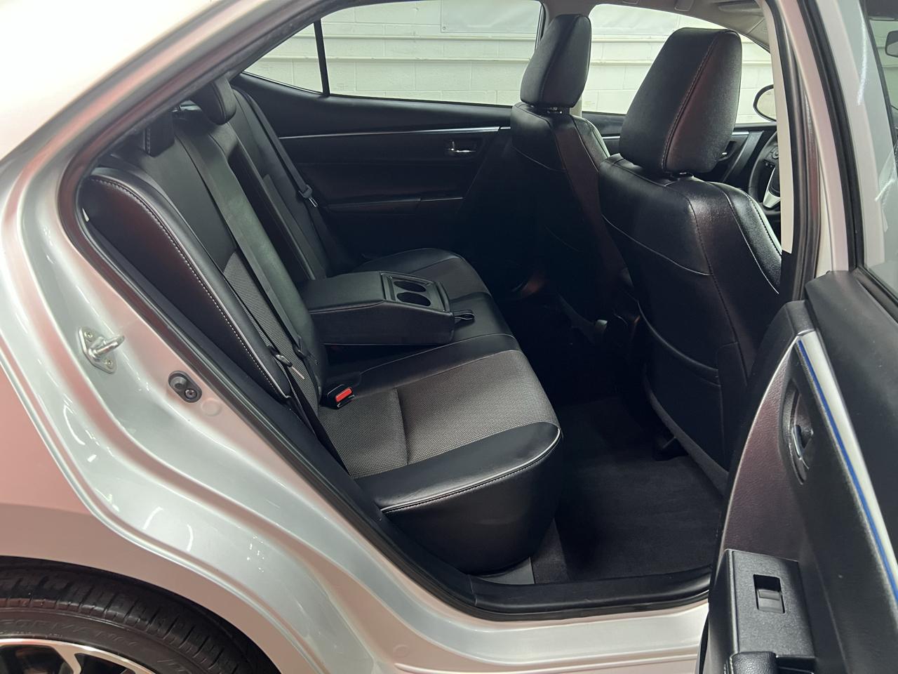 Toyota Corolla  2015