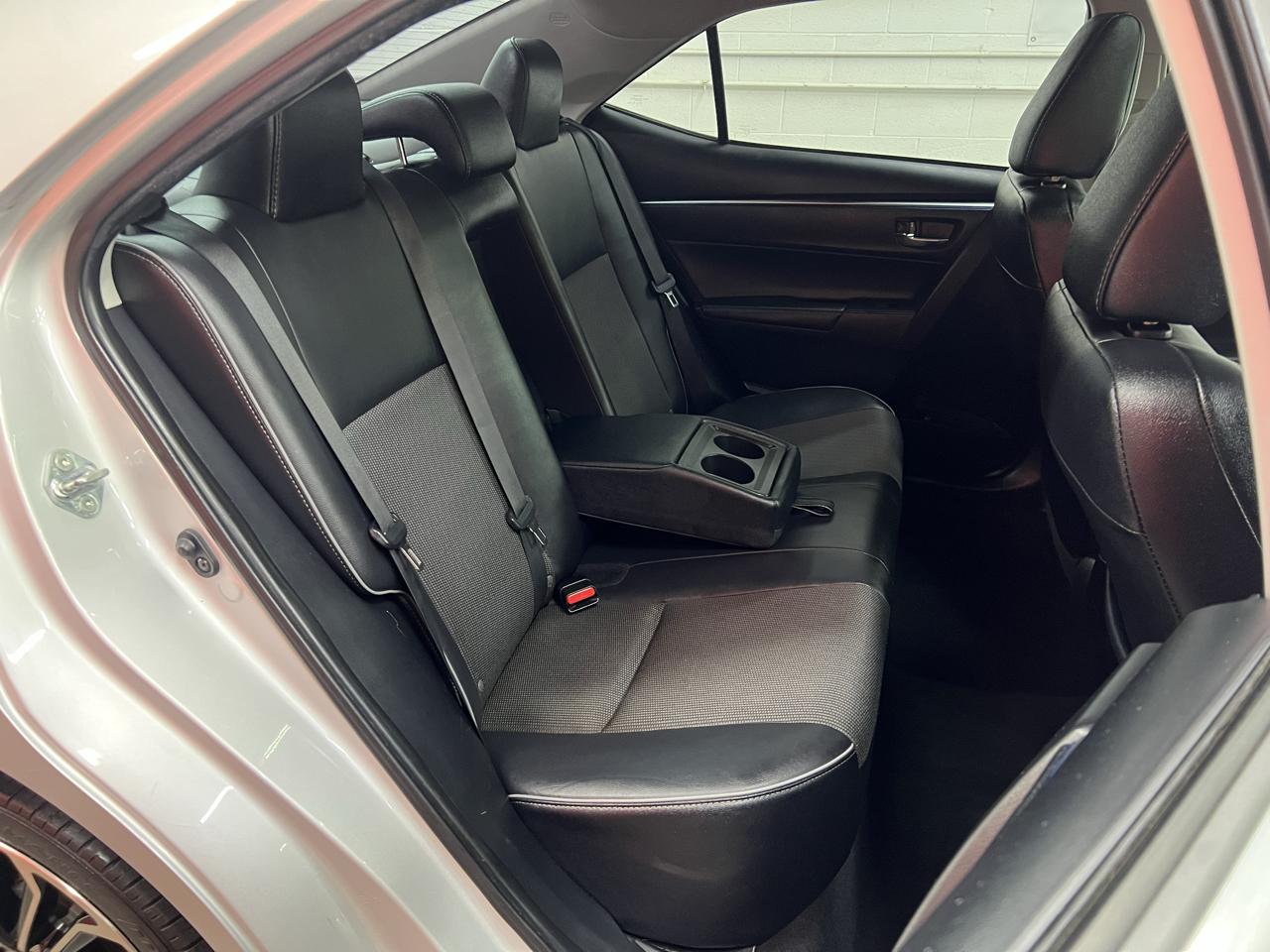 Toyota Corolla  2015