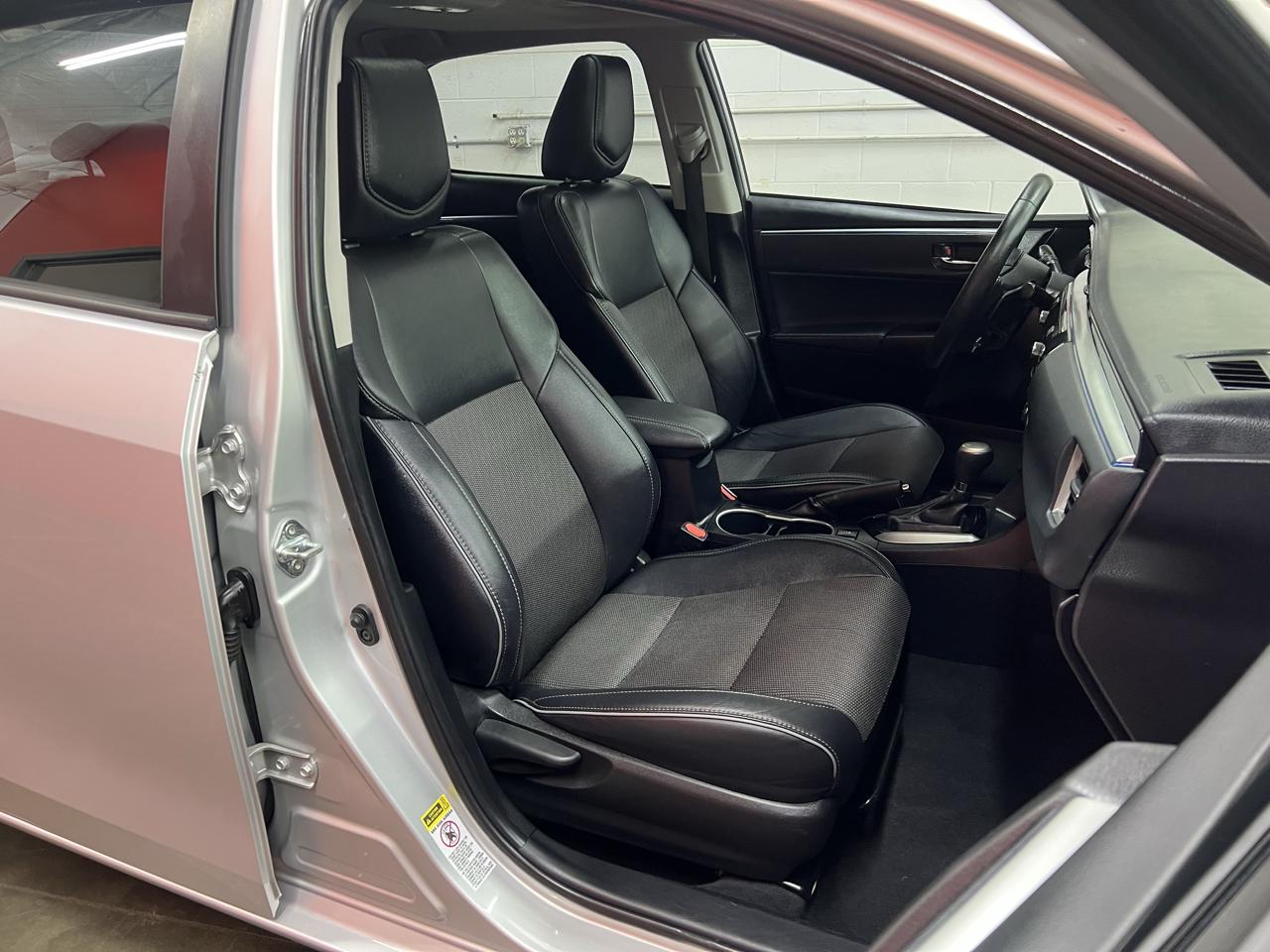 Toyota Corolla  2015