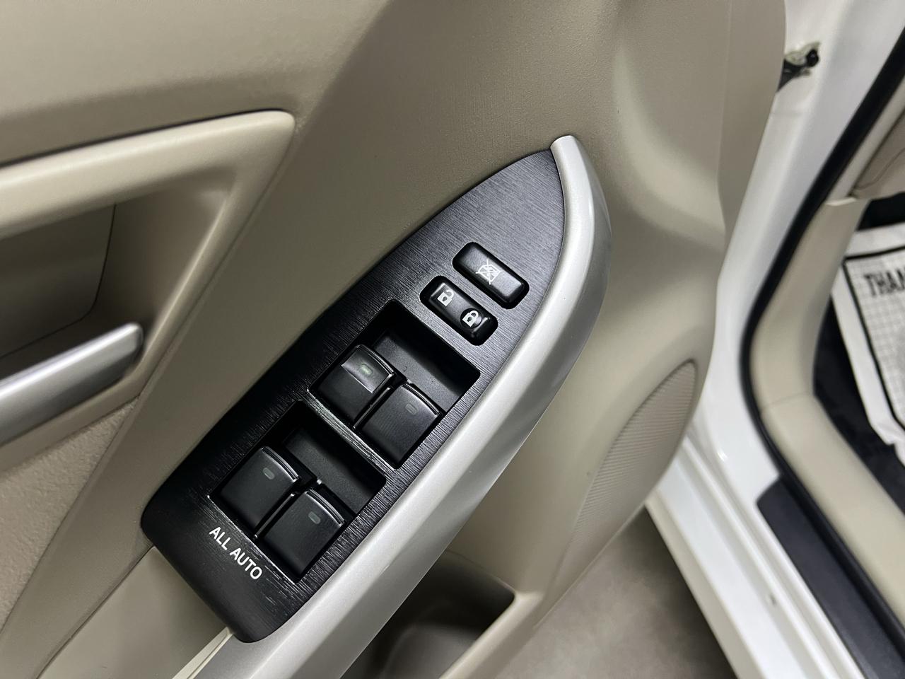 Toyota Prius Prius III 2013