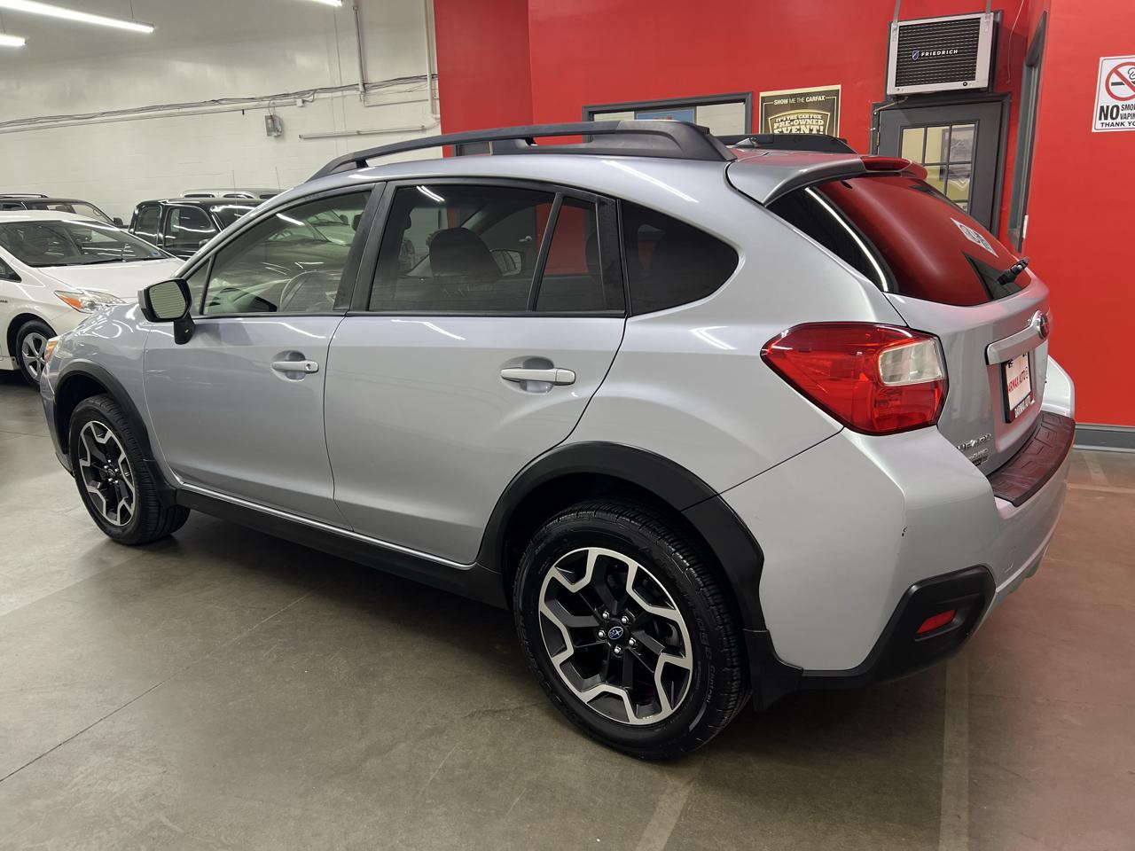 Subaru Crosstrek  2016