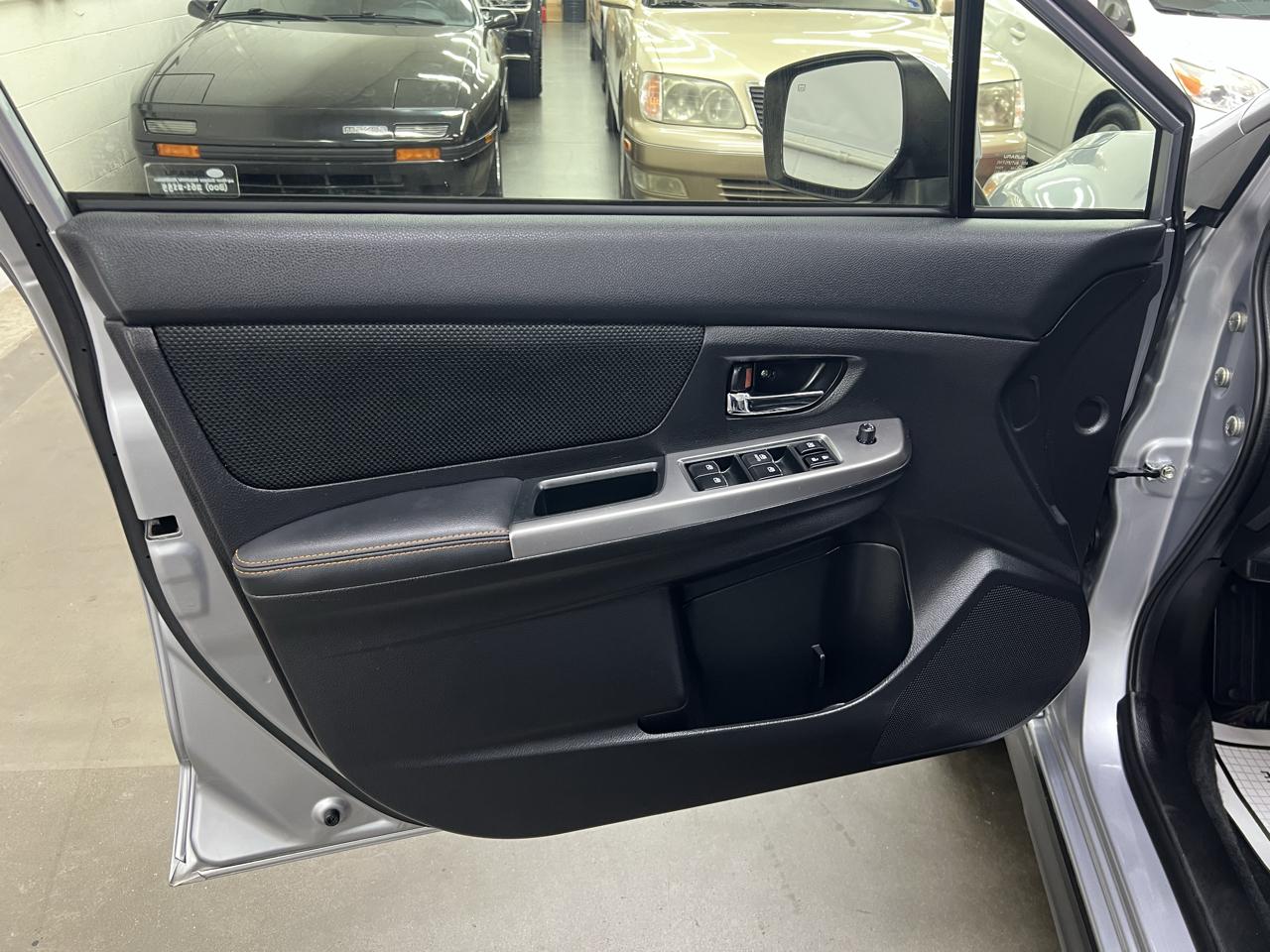 Subaru Crosstrek  2016