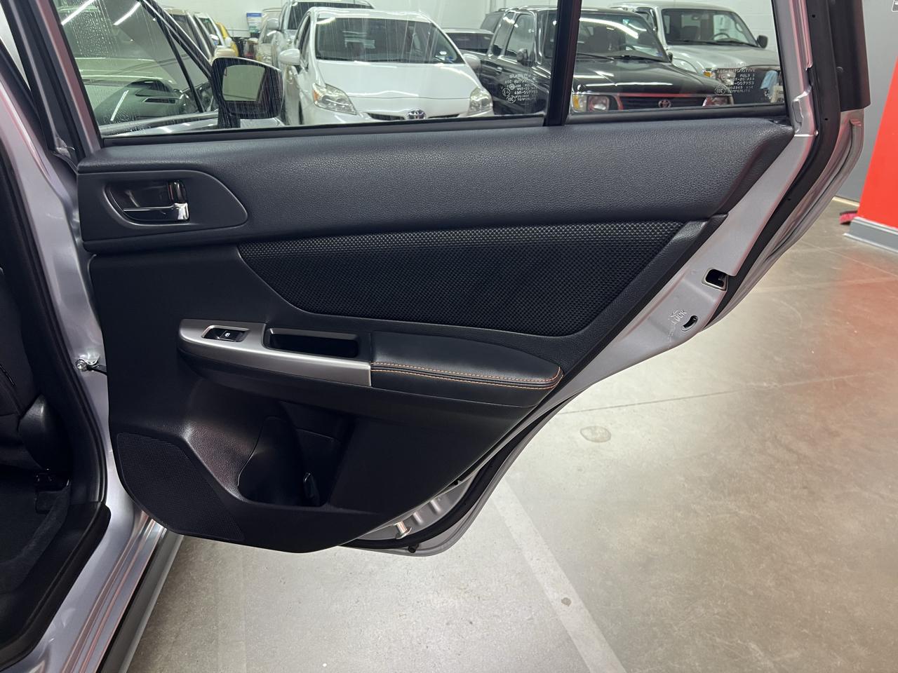 Subaru Crosstrek  2016