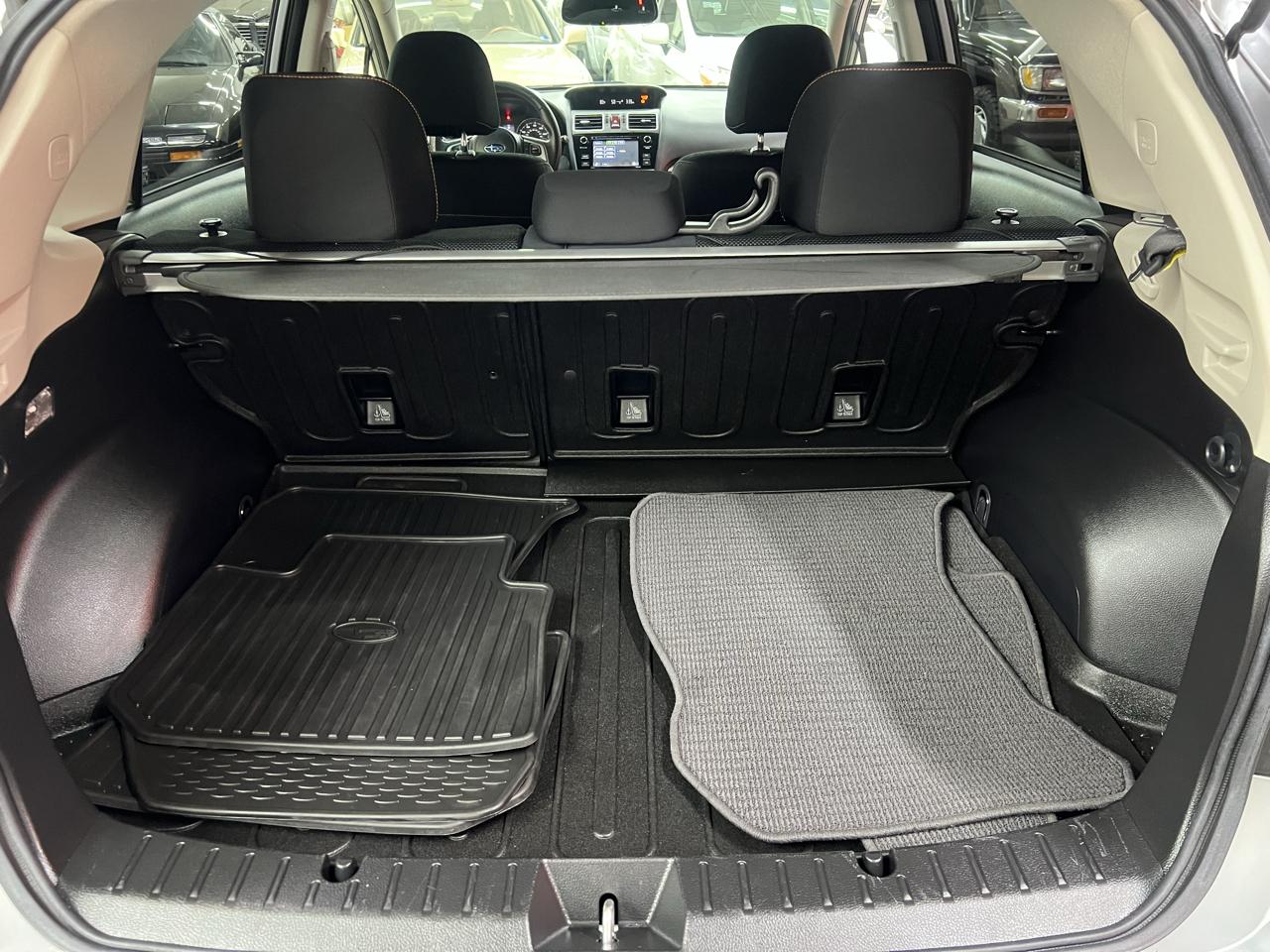 Subaru Crosstrek  2016