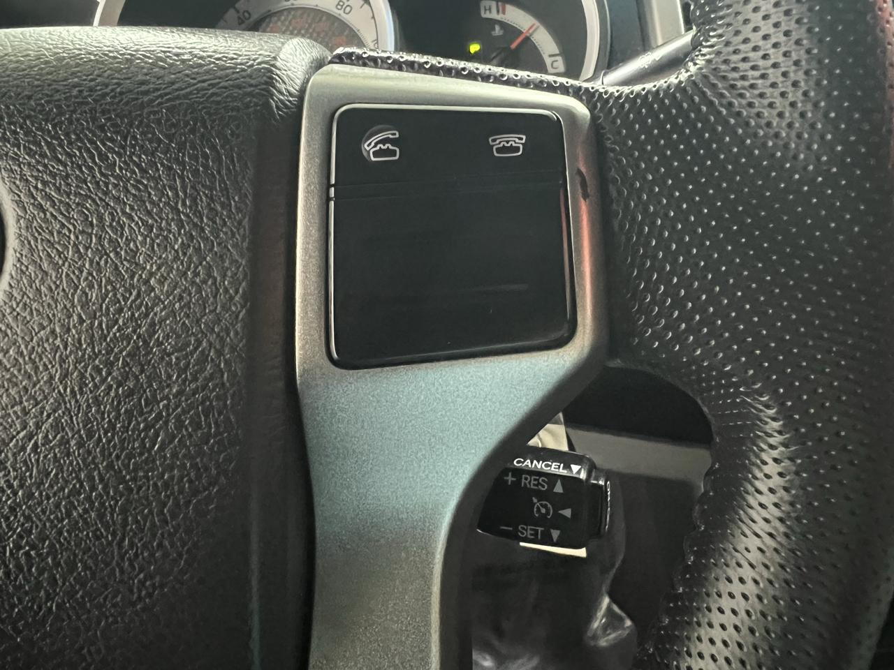 Toyota Tacoma Double Cab V6 4WD 2013