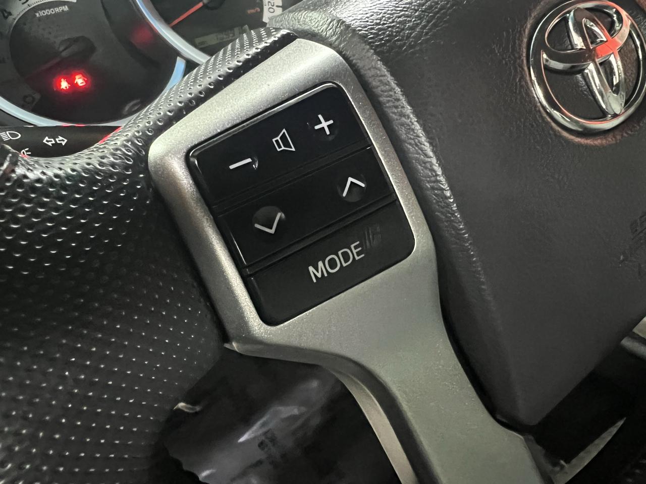 Toyota Tacoma Double Cab V6 4WD 2013