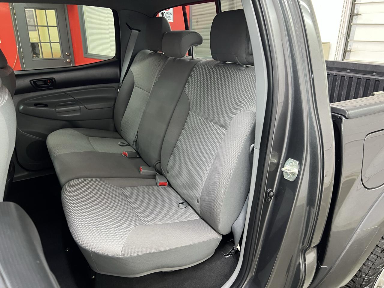 Toyota Tacoma Double Cab V6 4WD 2013