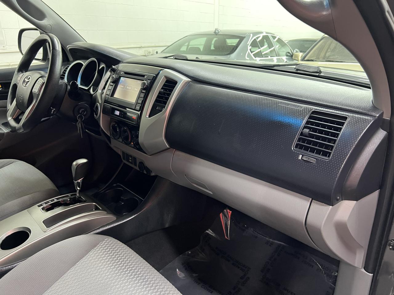 Toyota Tacoma Double Cab V6 4WD 2013