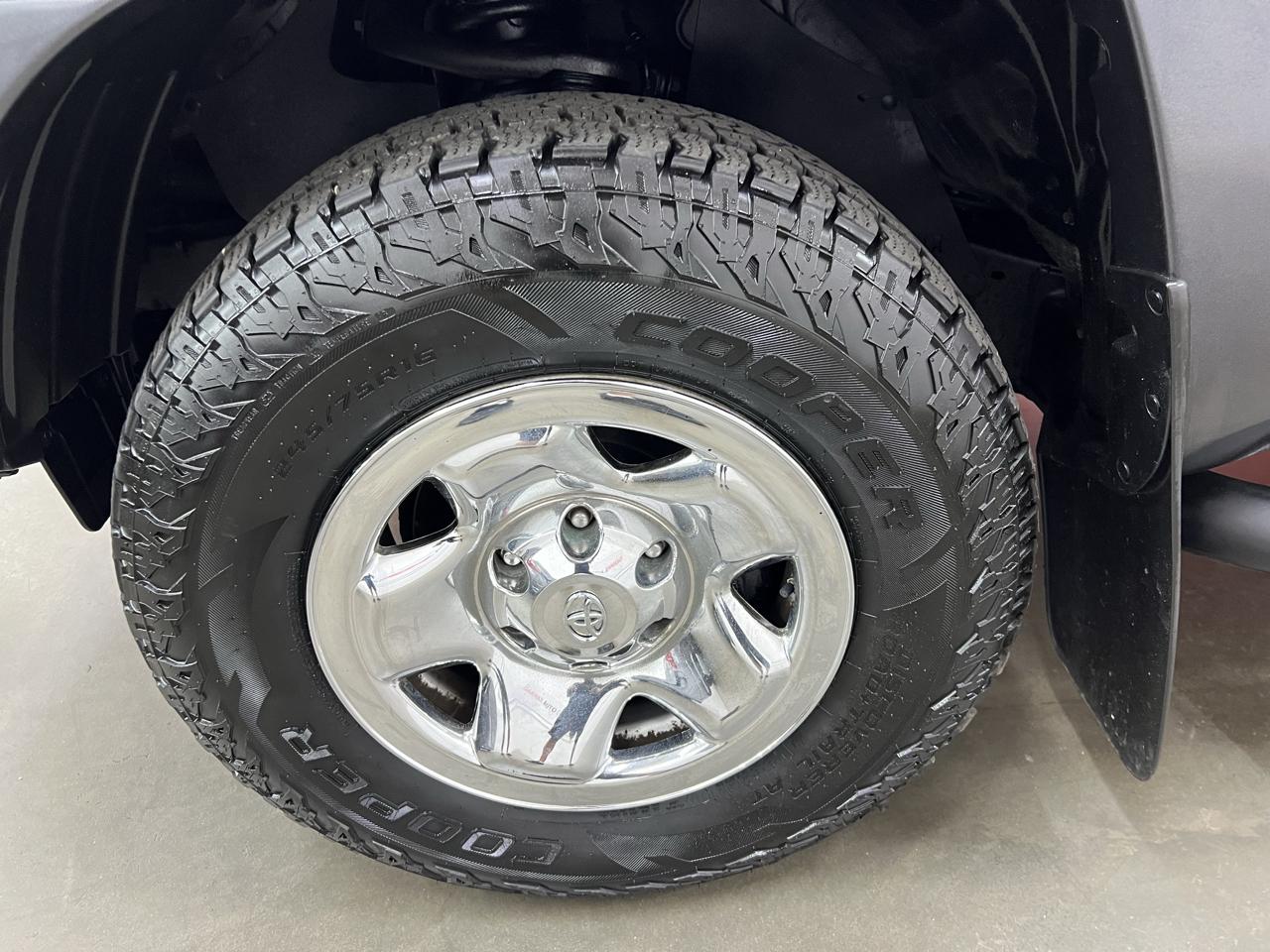 Toyota Tacoma Double Cab V6 4WD 2013
