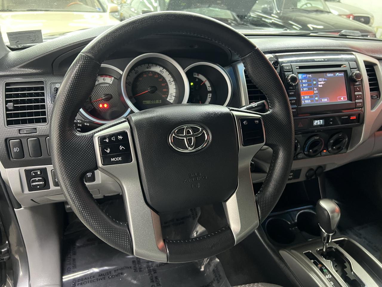 Toyota Tacoma Double Cab V6 4WD 2013