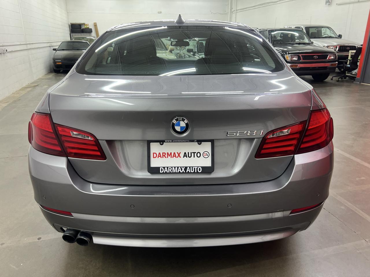 BMW 5-Series 528i 2013