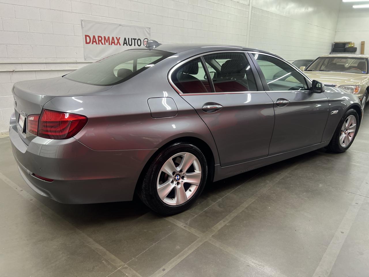 BMW 5-Series 528i 2013