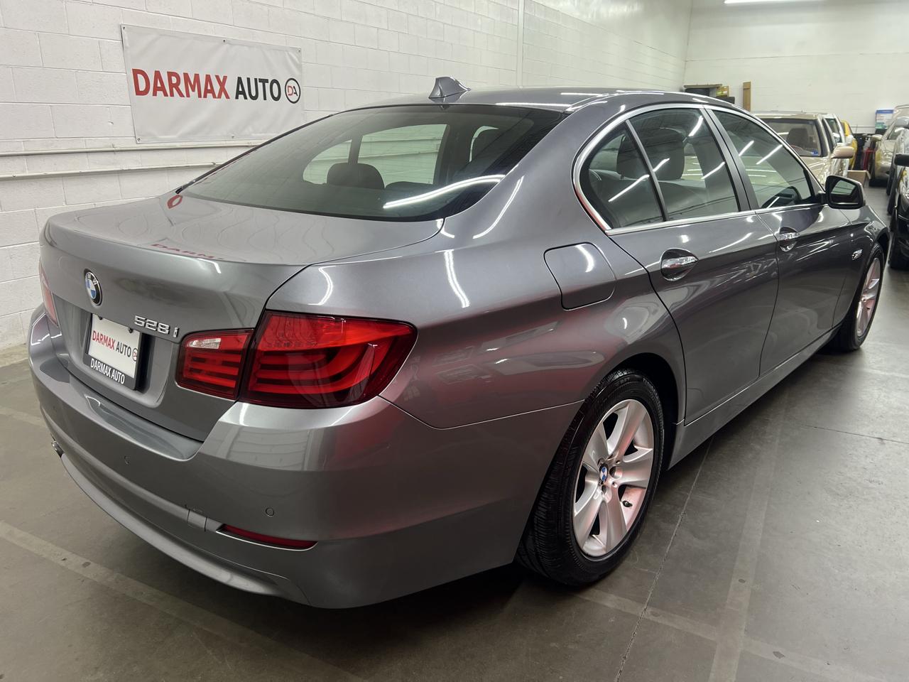 BMW 5-Series 528i 2013