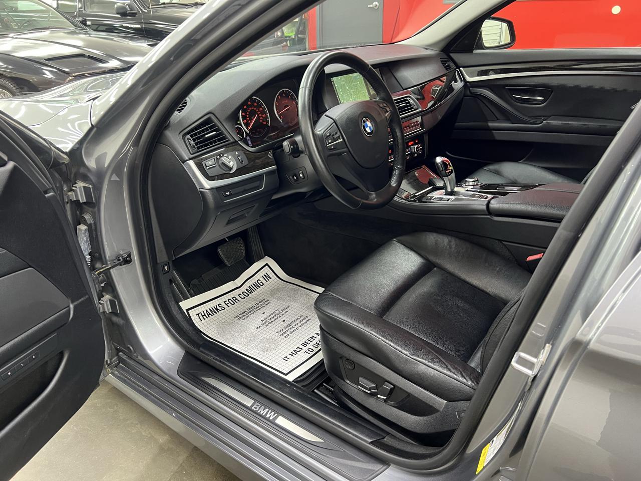 BMW 5-Series 528i 2013