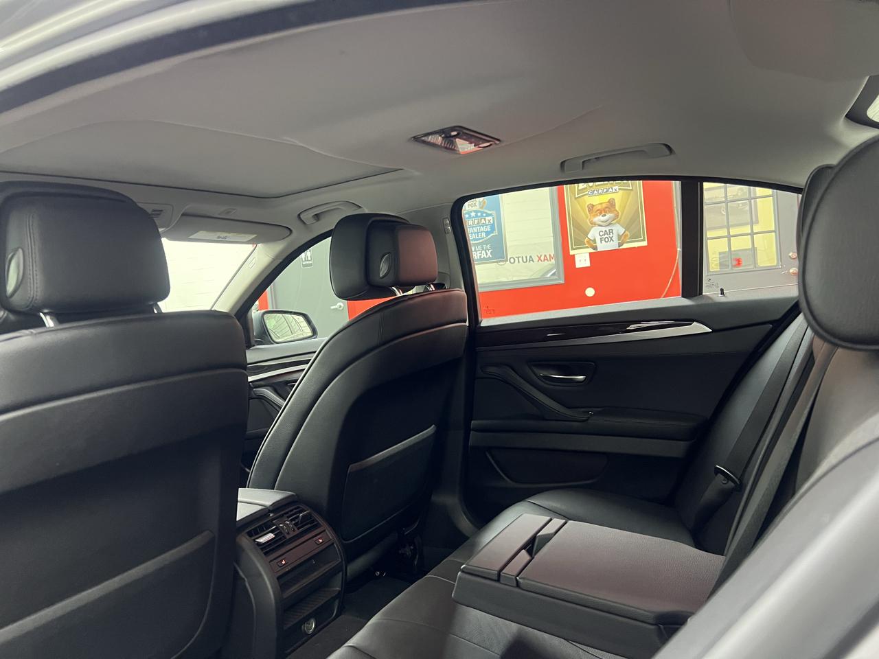 BMW 5-Series 528i 2013