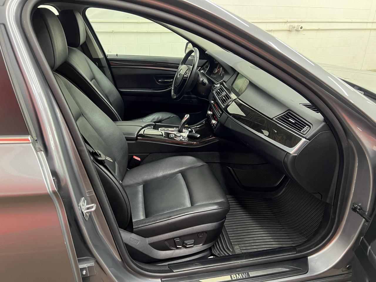 BMW 5-Series 528i 2013
