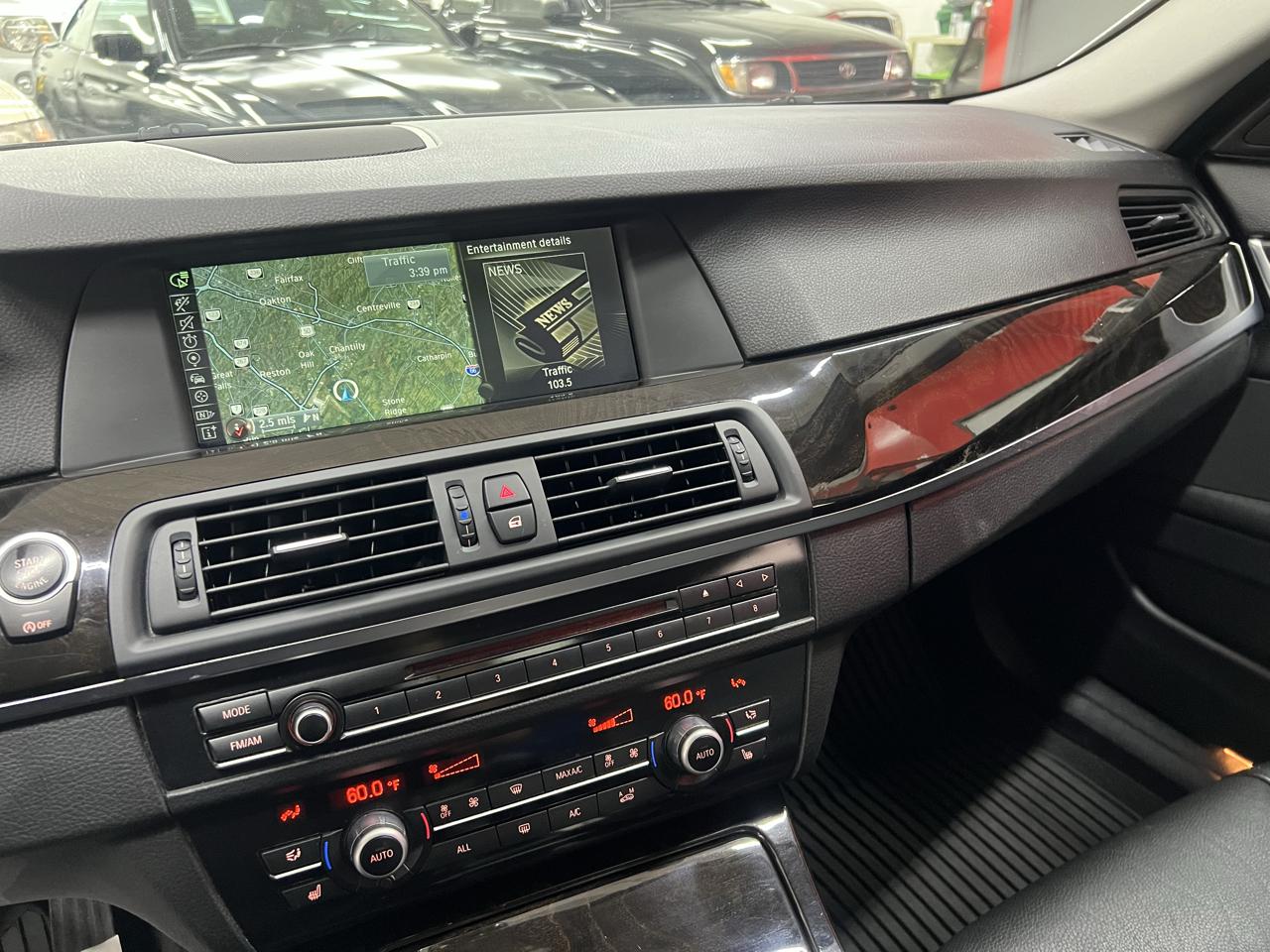 BMW 5-Series 528i 2013