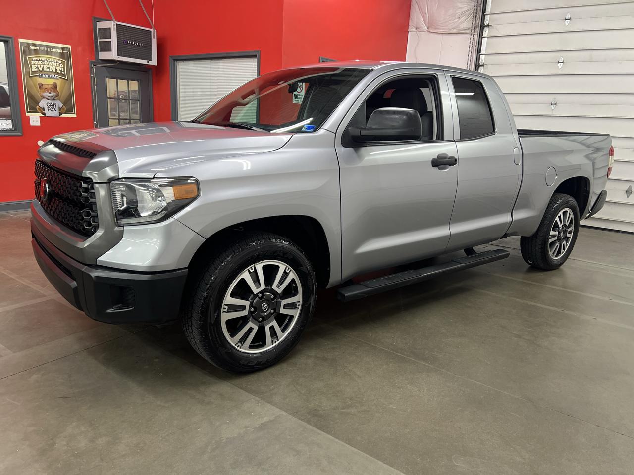Toyota Tundra  2021