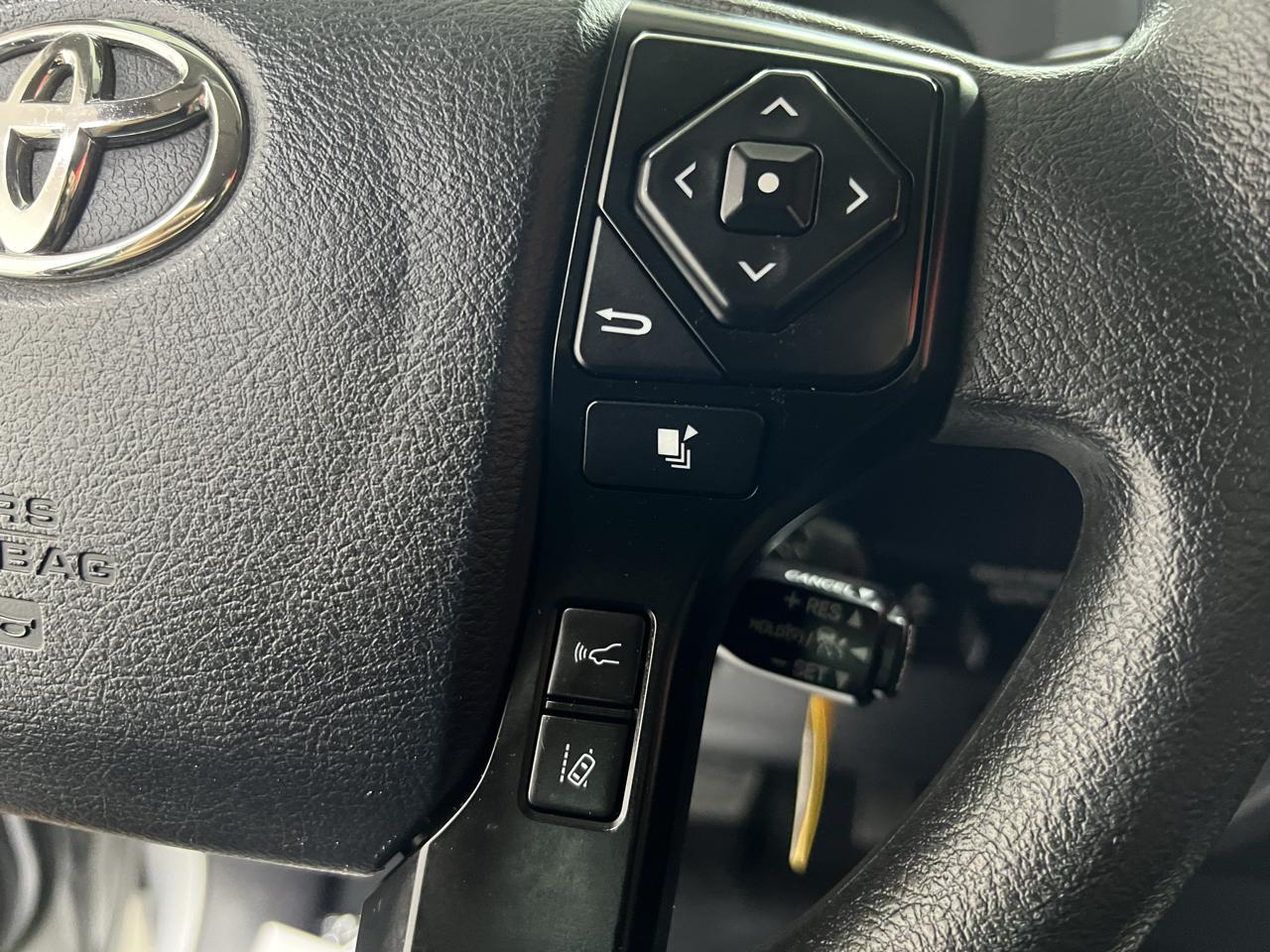 Toyota Tundra  2021