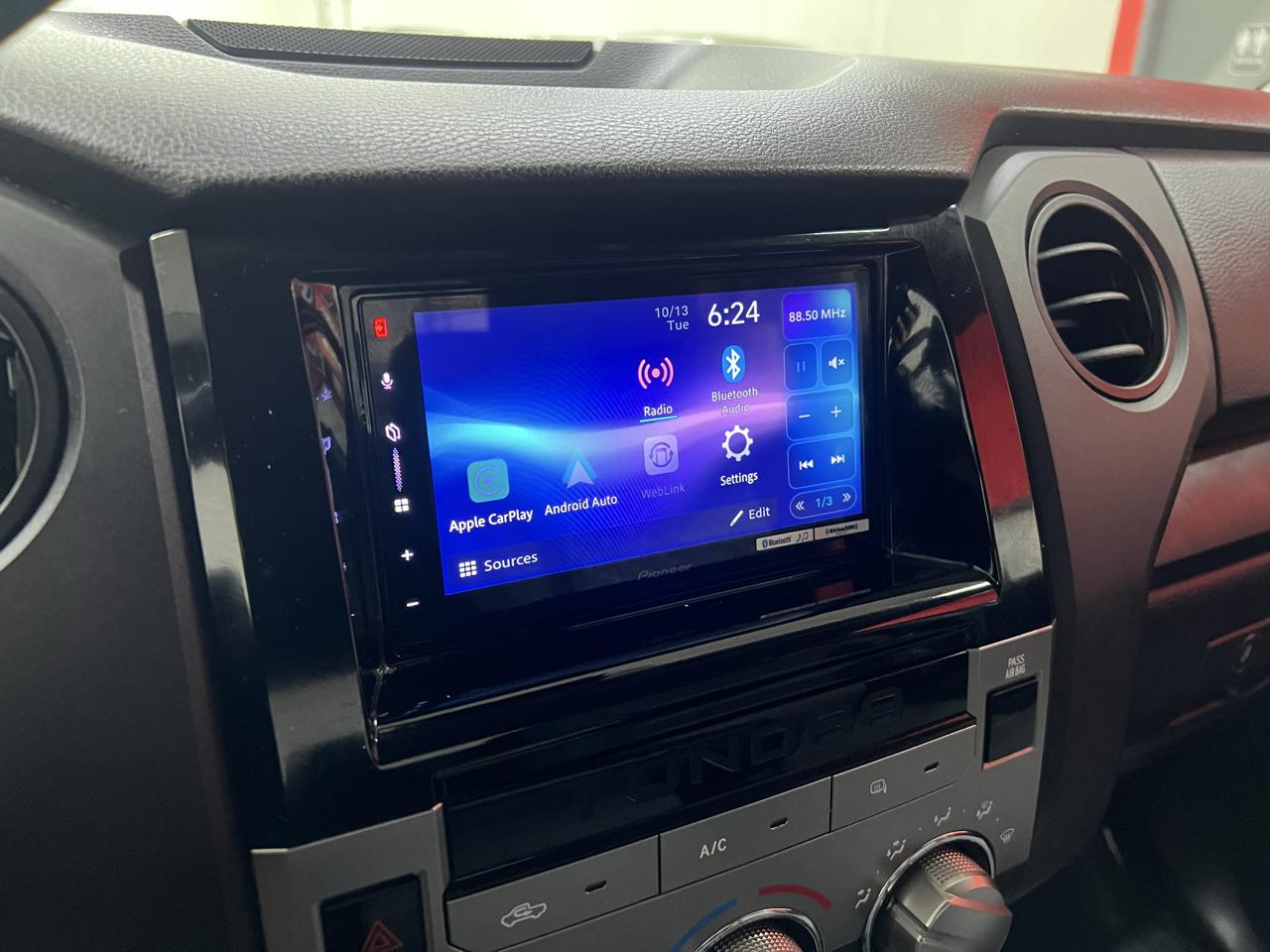 Toyota Tundra  2021