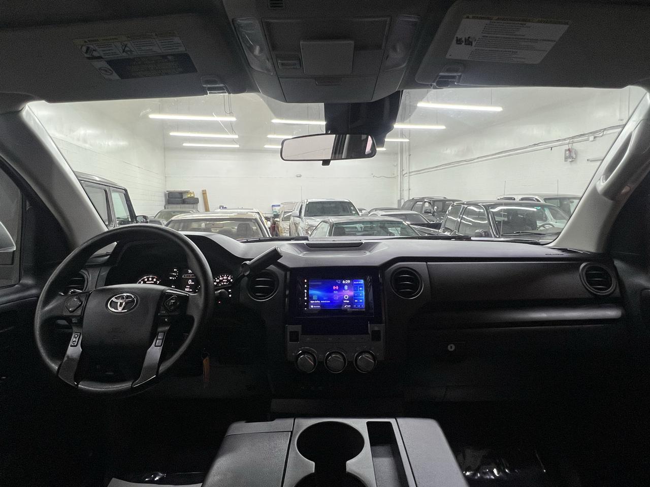 Toyota Tundra  2021