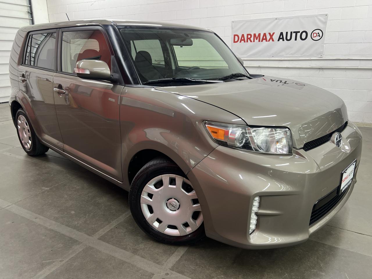 Scion xB  2015